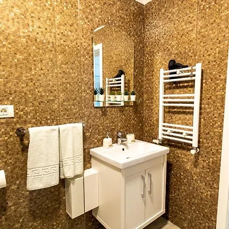 Danilo Mamaia Nord Apartment *